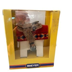 Breyer Cimarron Western Pleasure Saddle no. 2467
